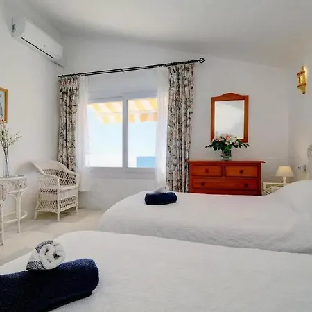 West Townhouse Seashells Holiday home Estepona